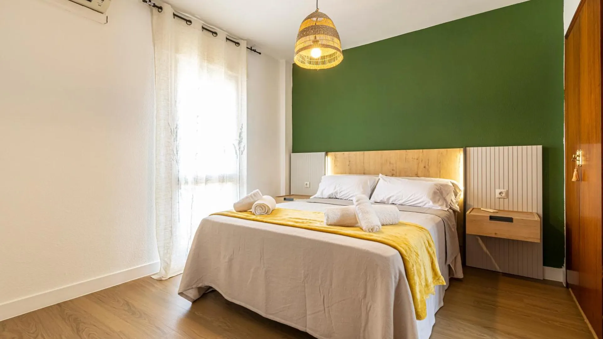 G&H Apartments - Cr Apartment Jerez ヘレス