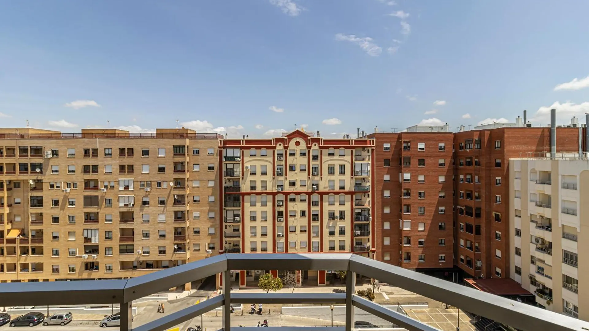 G&H Apartments - Cr Apartment Jerez ヘレス