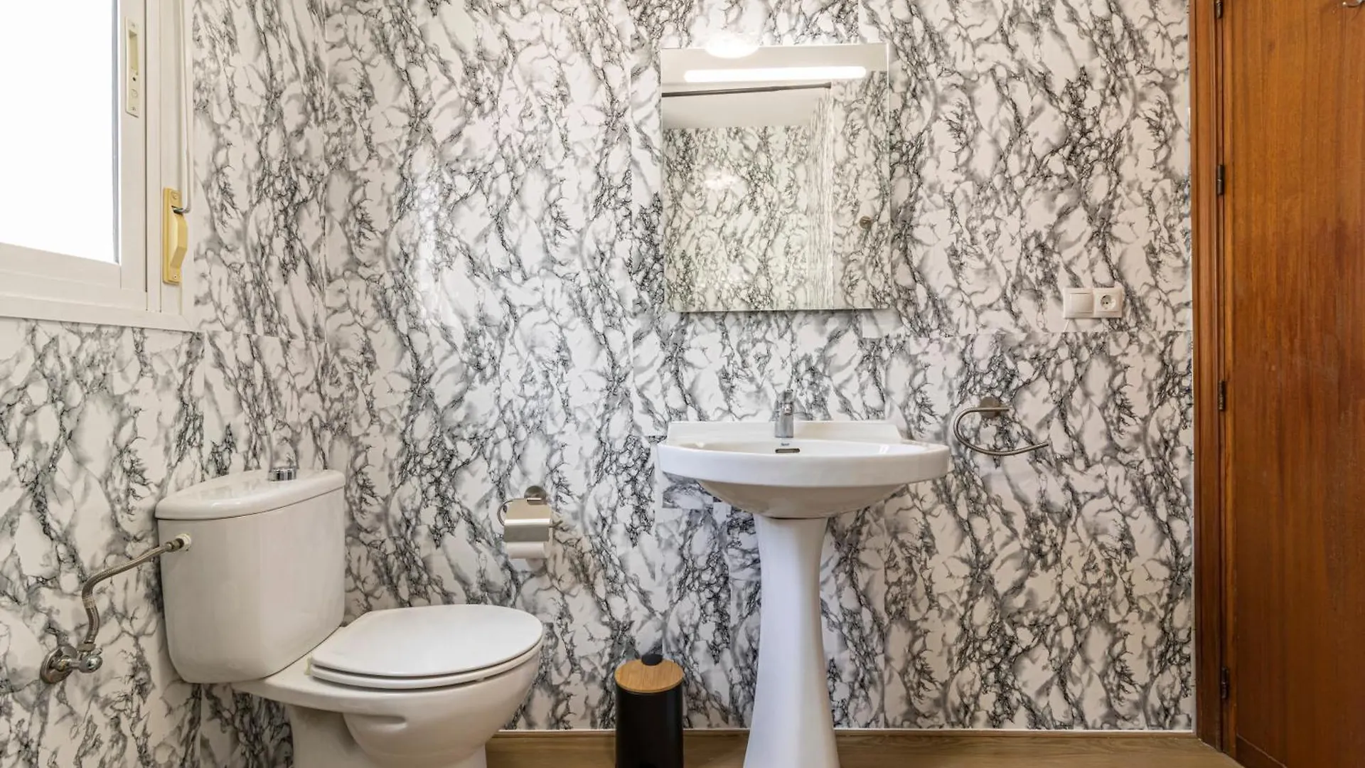 G&H Apartments - Cr Apartment Jerez ヘレス